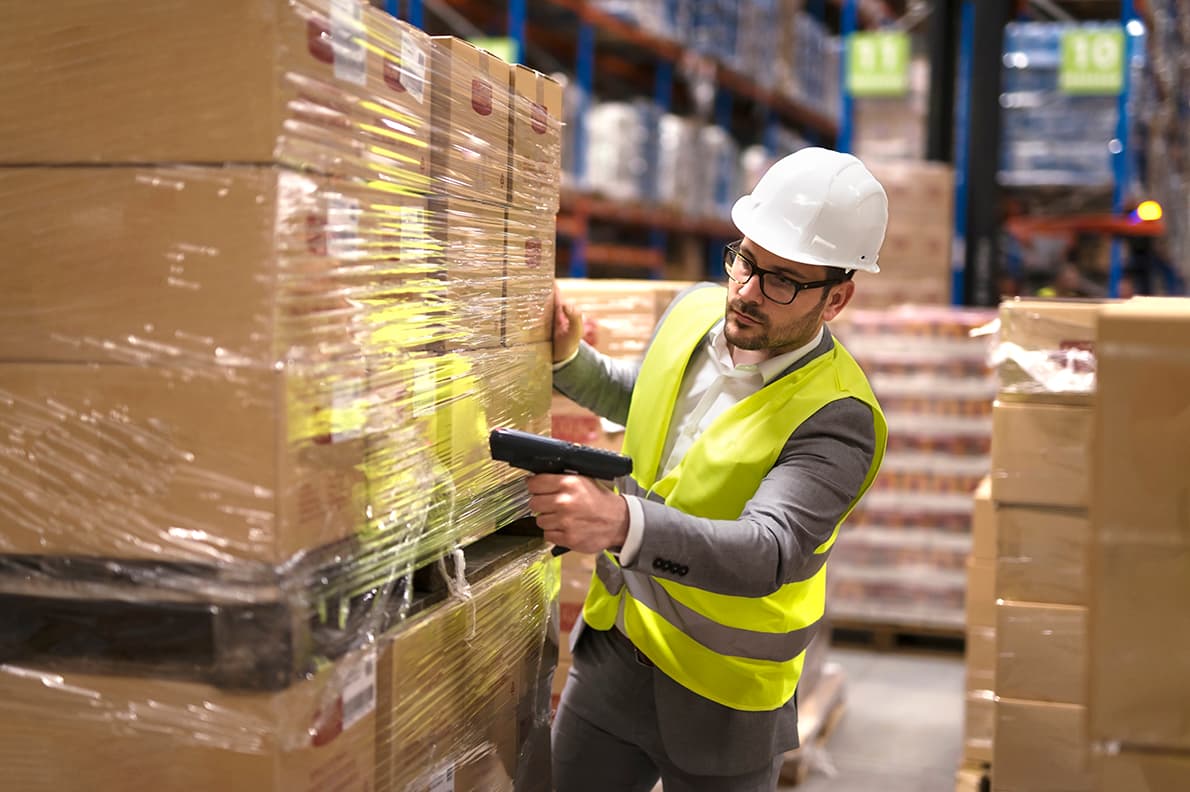 Mastering Reverse Logistics: Efficient Returns and Recycling in the UK
